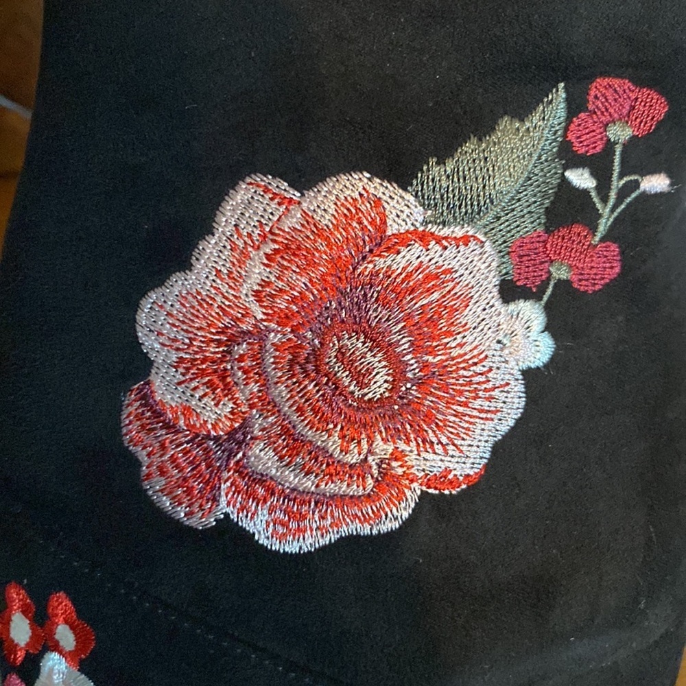 American Eagle Outfitters Woman’s Floral Embroidered Ankle Black Booties Size 6 - Picture 12 of 12
